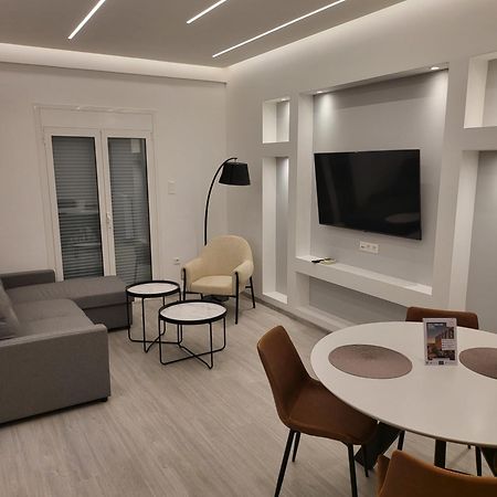 Stay Now, 600M From Acropolis Athens Luaran gambar